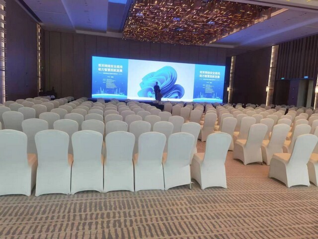 ����һ�������������U ������γ��� �F�e�γ���  ��̺��O