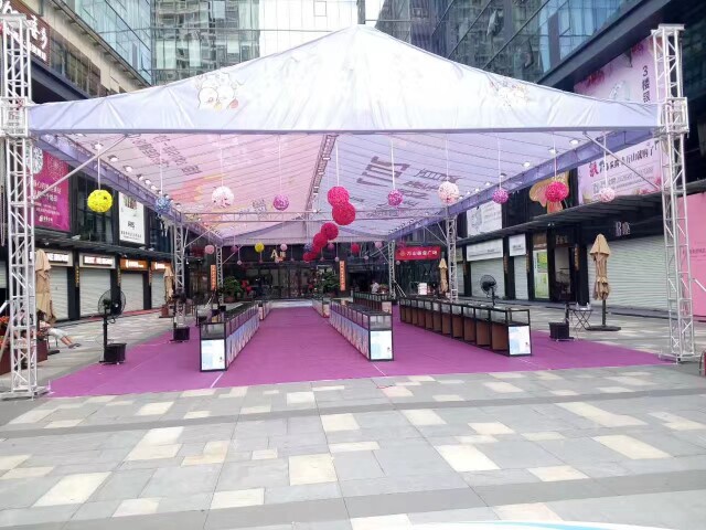 �|ݸ�����������չʾ�����U ��Ʒչʾ����� ���P���ܳ���